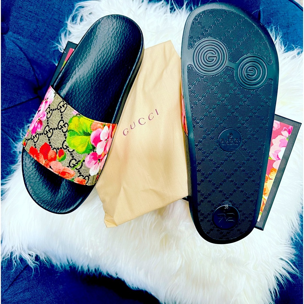 NEW Authentic Gucci Blooms Supreme floral slide sandal